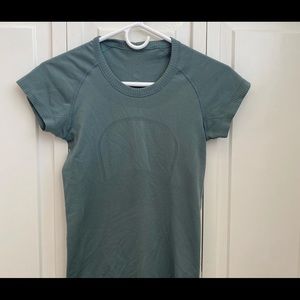 Lululemon swiftly tech